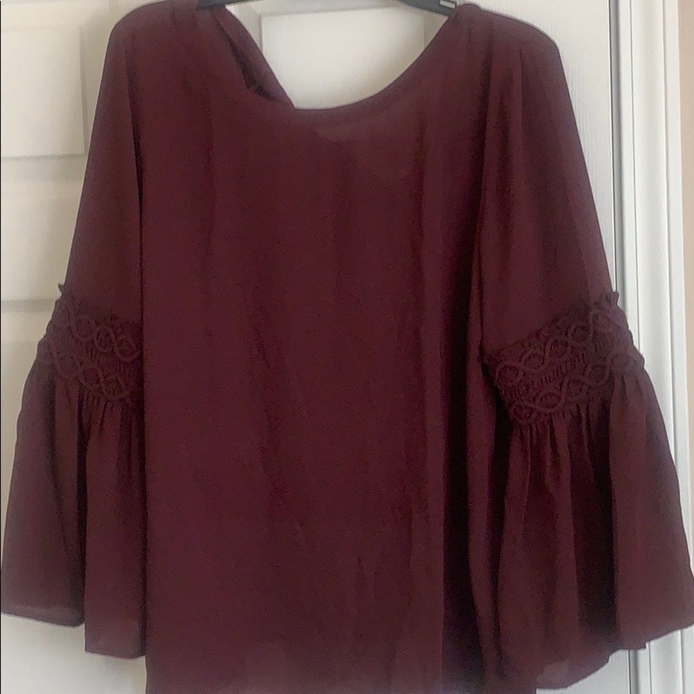 Burgundy loft blouse 👚